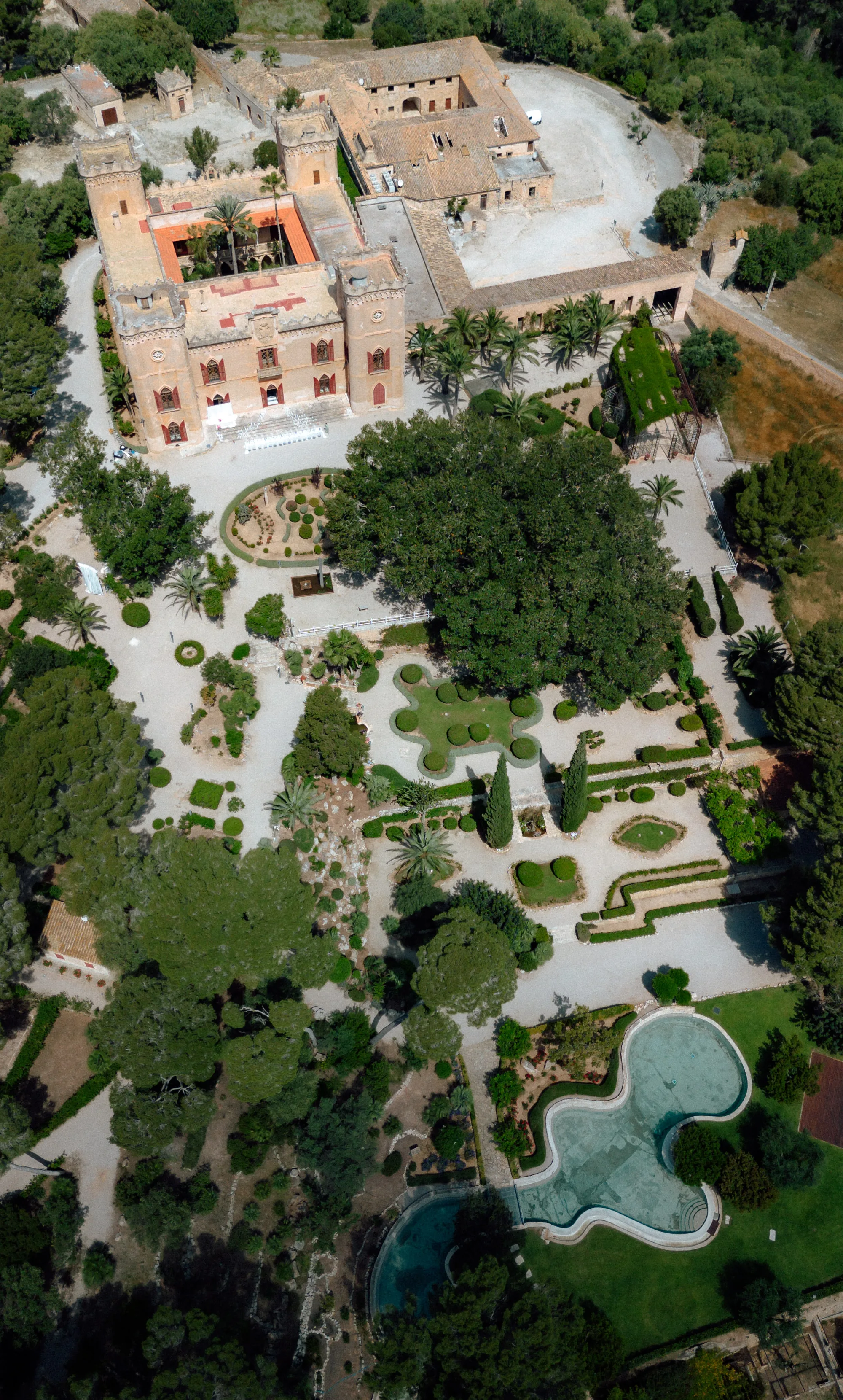 Real wedding moment filmed in Mallorca